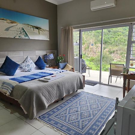 Mackenzies Accommodation East London Bagian luar foto